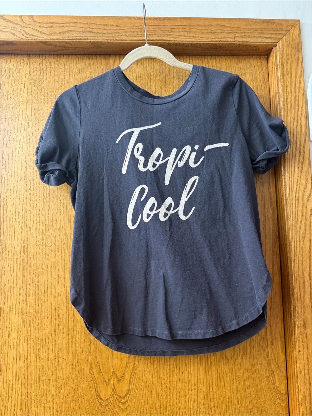 Tropi-Cool' Graphic Tee